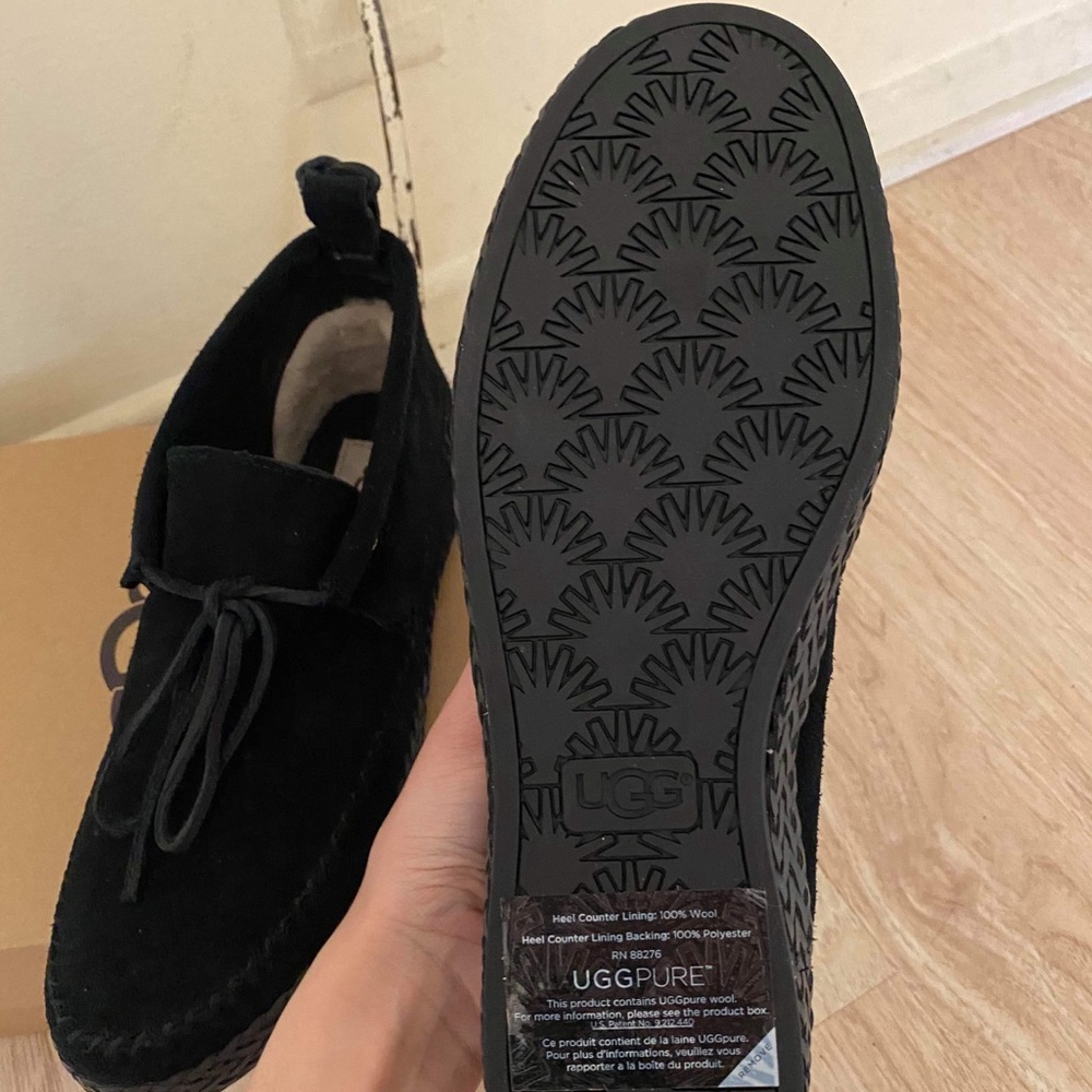 Ugg Woodlyn Moc Toe Booties in black - Picture 5 of 5